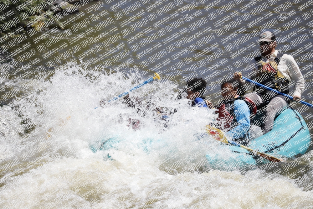 RAFTPICS_000075JUNE19_LOS-RIOS_Racecourse-AM_TC_Boat-1_MG_9602