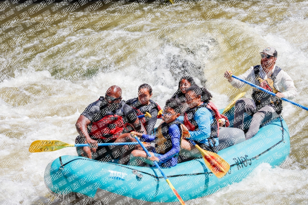 RAFTPICS_000088JUNE19_LOS-RIOS_Racecourse-AM_TC_Boat-1_MG_9615