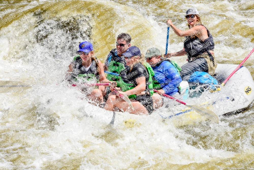 000438June-28_BIG-RIVER_RAFT-Pics_Racecourse-AM_LA_Mads_LES5492