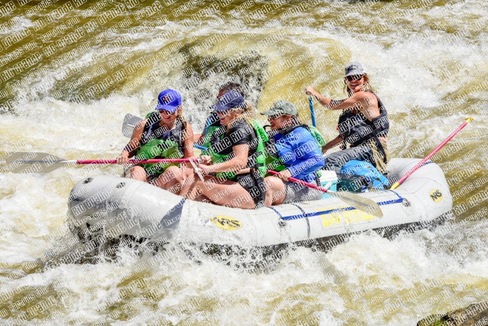 000440June-28_BIG-RIVER_RAFT-Pics_Racecourse-AM_LA_Mads_LES5494