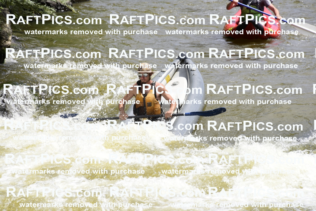 000556-July-1_Big-River_RAFT-Pics_Racecourse-AM_LA_Funyaks_LES5948