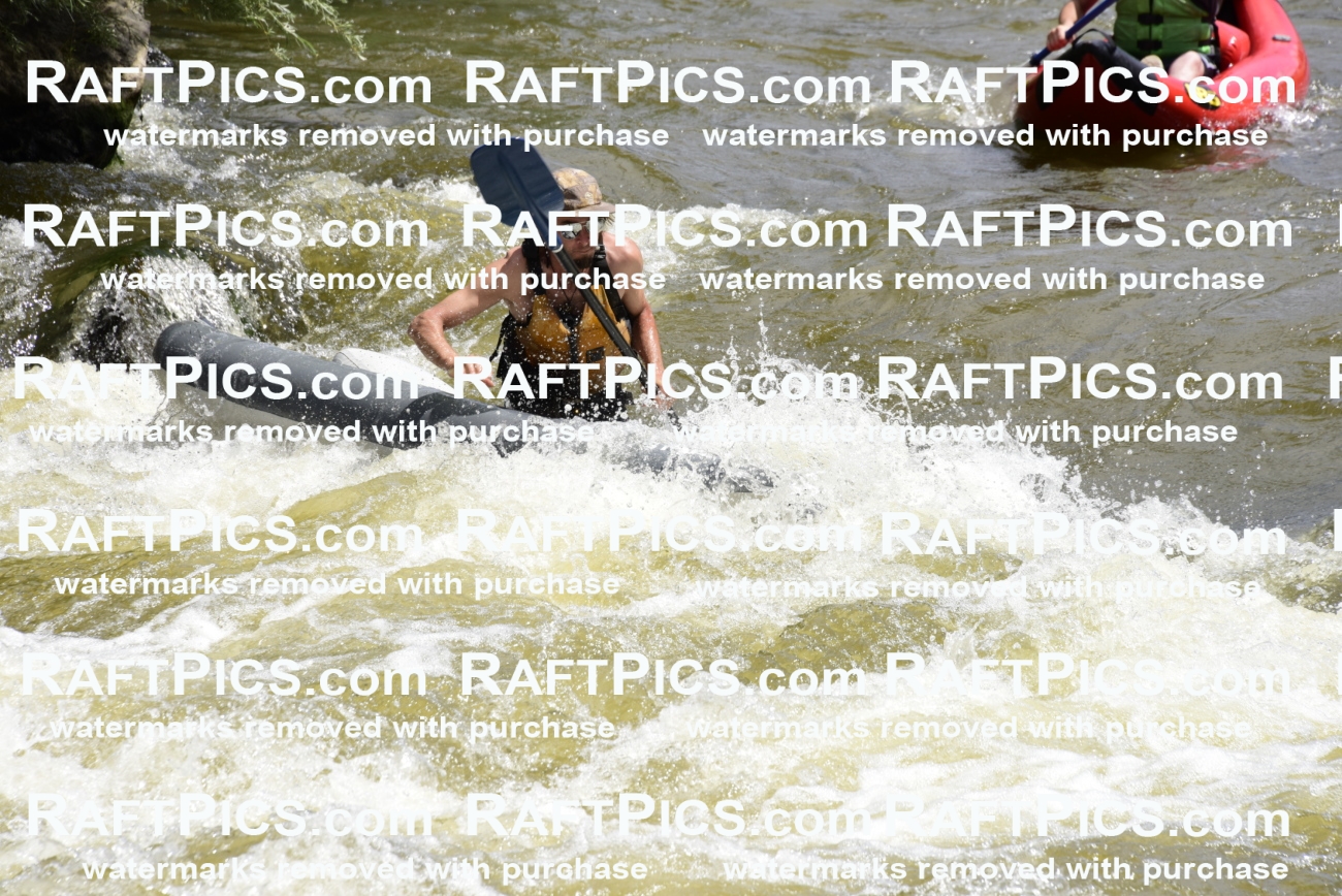 000559-July-1_Big-River_RAFT-Pics_Racecourse-AM_LA_Funyaks_LES5951