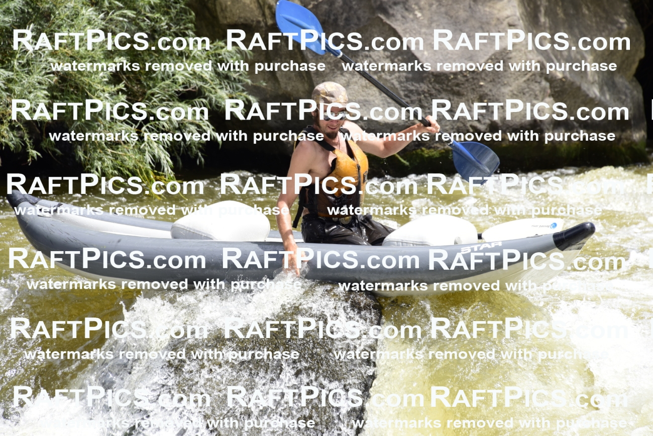 000570-July-1_Big-River_RAFT-Pics_Racecourse-AM_LA_Funyaks_LES5962