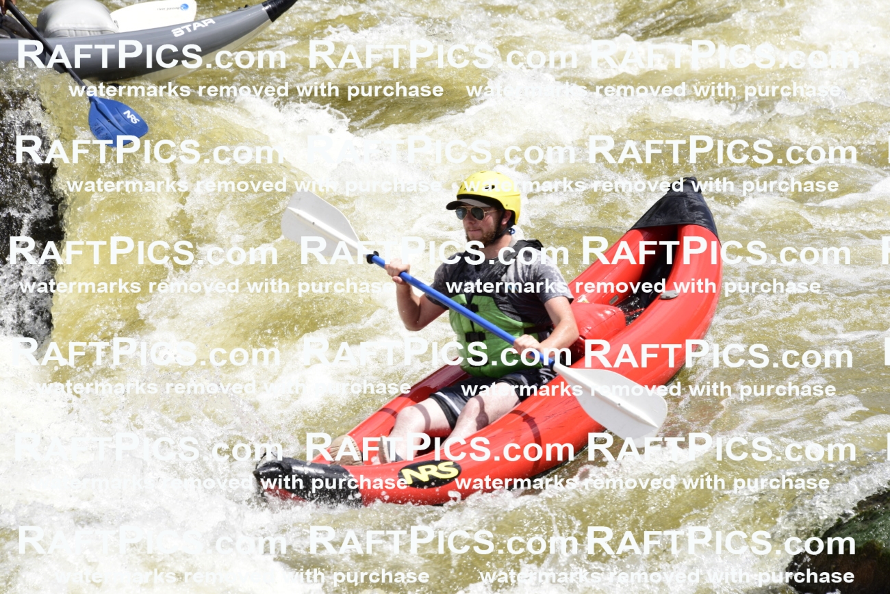 000575-July-1_Big-River_RAFT-Pics_Racecourse-AM_LA_Funyaks_LES5967