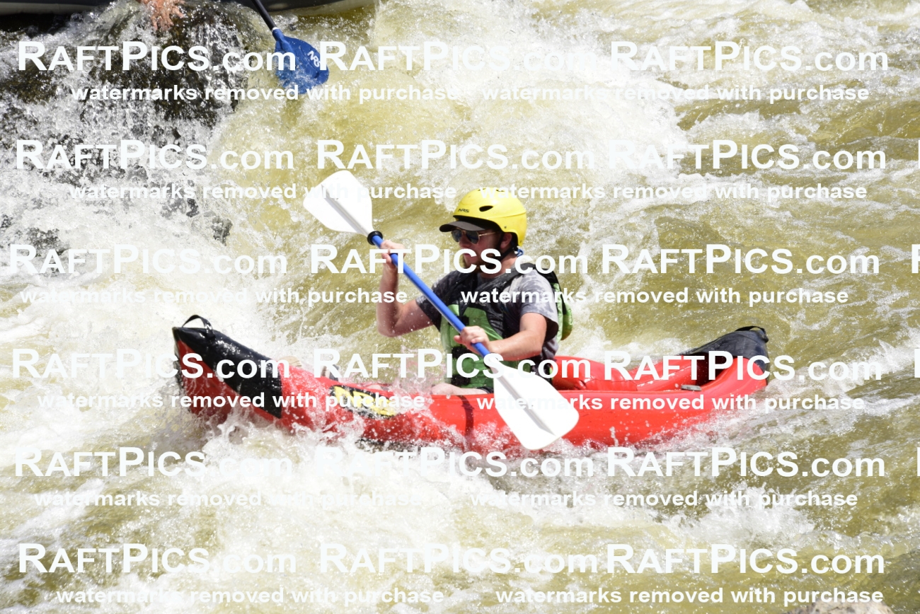 000577-July-1_Big-River_RAFT-Pics_Racecourse-AM_LA_Funyaks_LES5969