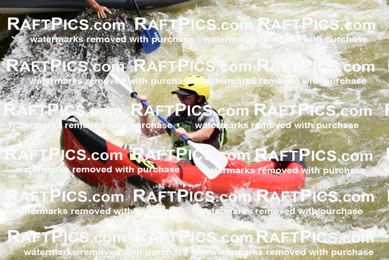 000578-July-1_Big-River_RAFT-Pics_Racecourse-AM_LA_Funyaks_LES5970