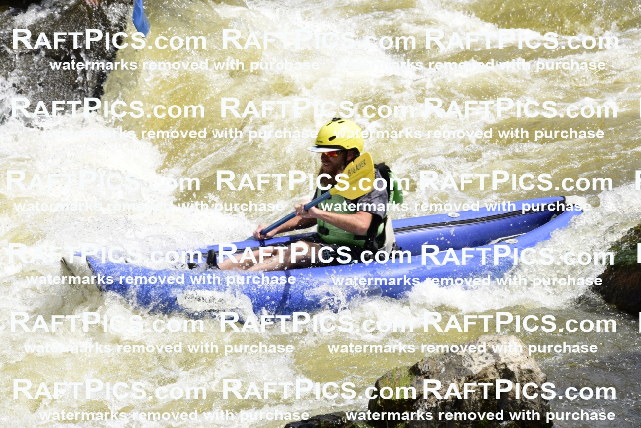 000584-July-1_Big-River_RAFT-Pics_Racecourse-AM_LA_Funyaks_LES5976