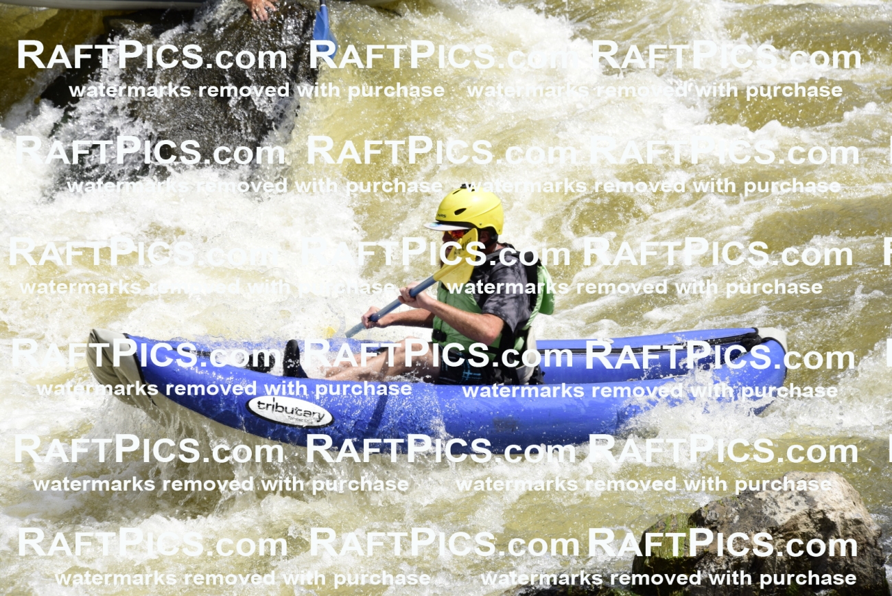 000585-July-1_Big-River_RAFT-Pics_Racecourse-AM_LA_Funyaks_LES5977