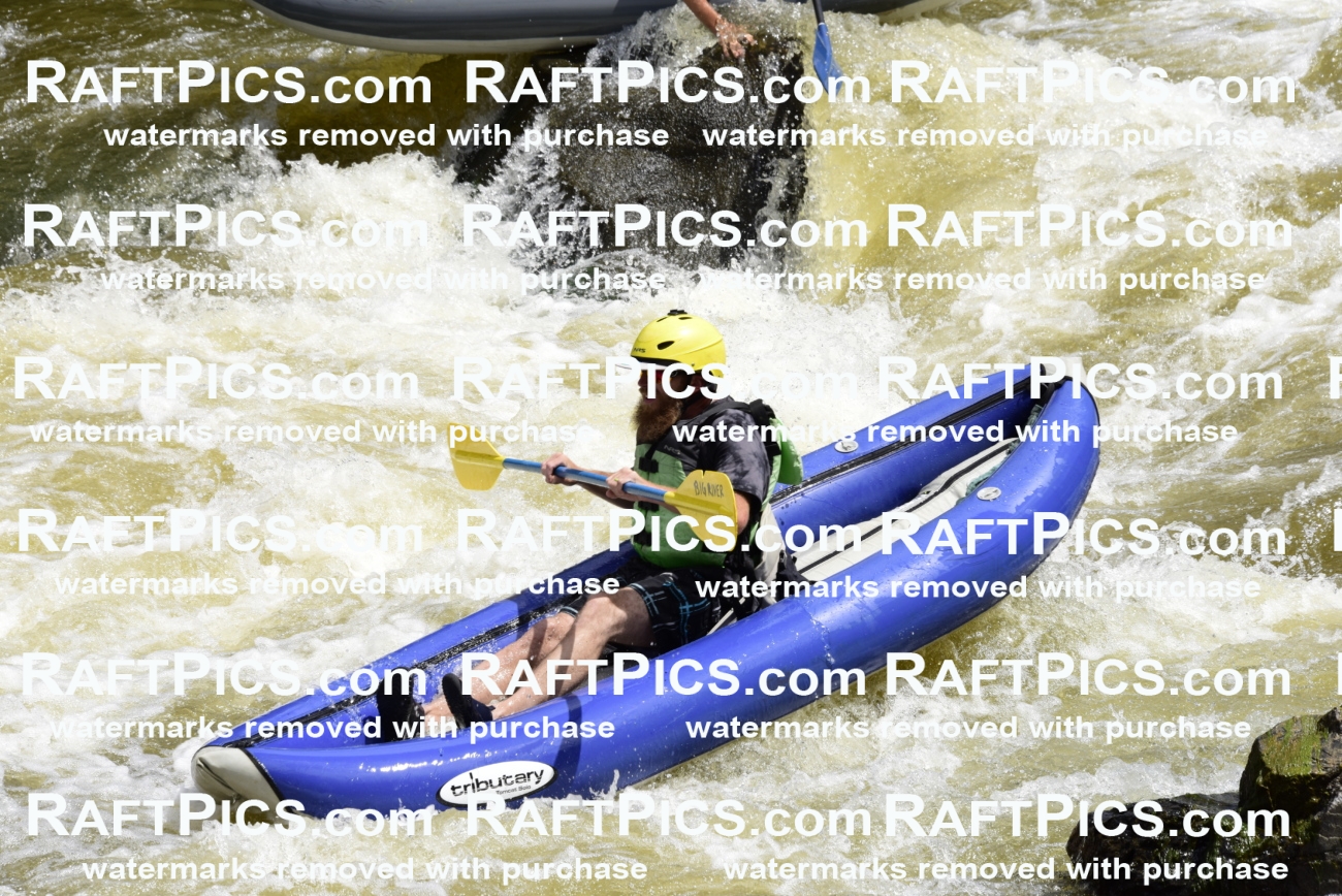 000587-July-1_Big-River_RAFT-Pics_Racecourse-AM_LA_Funyaks_LES5979