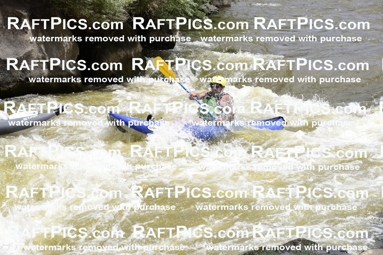 000589-July-1_Big-River_RAFT-Pics_Racecourse-AM_LA_Funyaks_LES5981