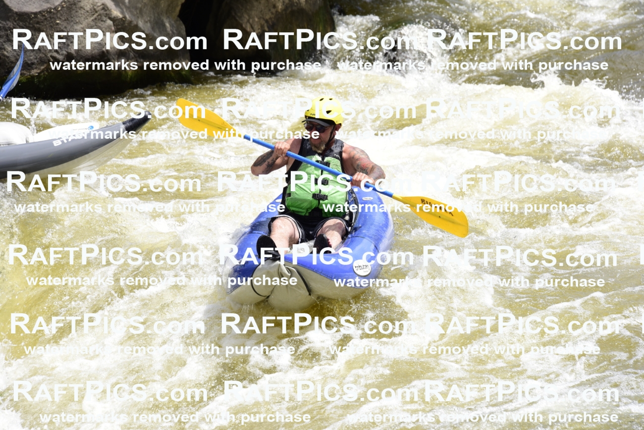 000592-July-1_Big-River_RAFT-Pics_Racecourse-AM_LA_Funyaks_LES5984