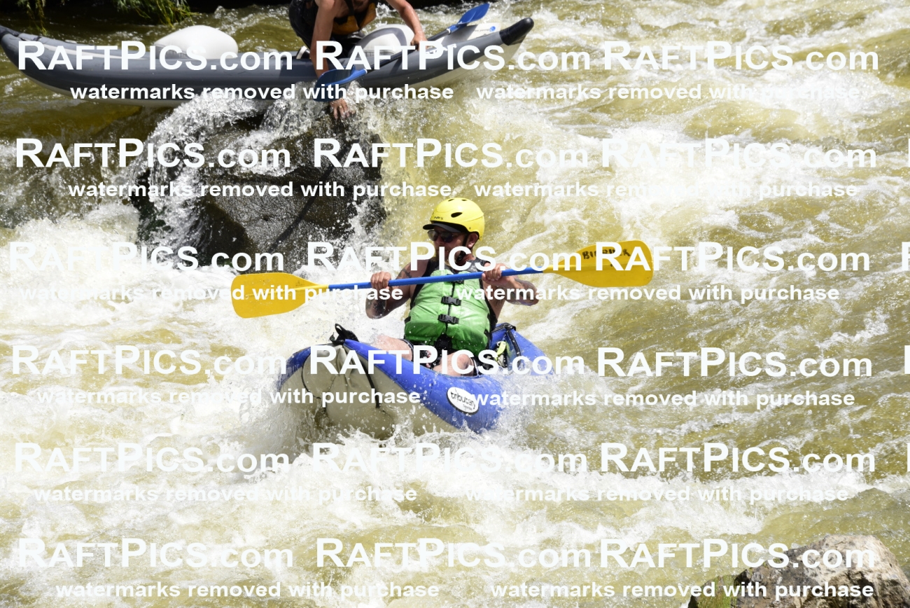 000596-July-1_Big-River_RAFT-Pics_Racecourse-AM_LA_Funyaks_LES5988