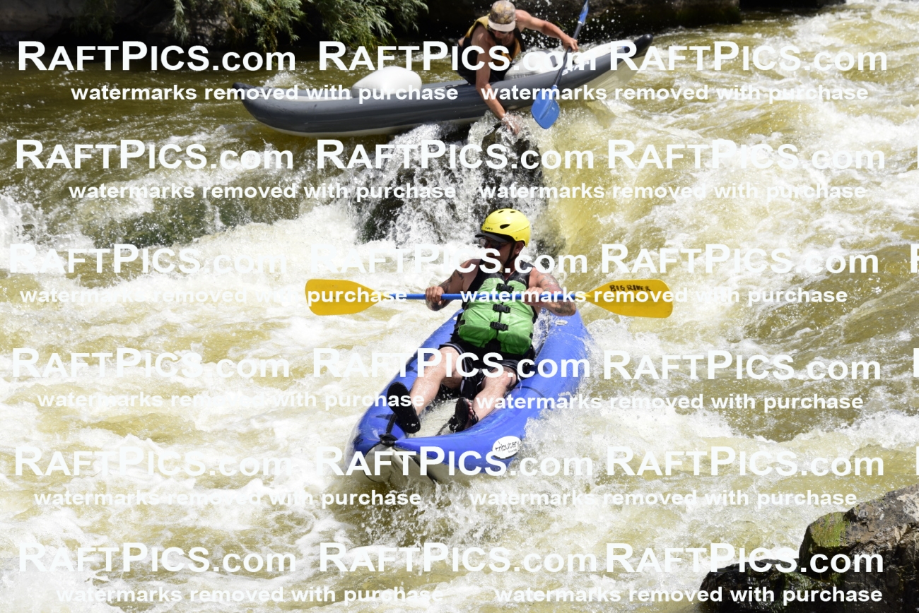 000598-July-1_Big-River_RAFT-Pics_Racecourse-AM_LA_Funyaks_LES5990