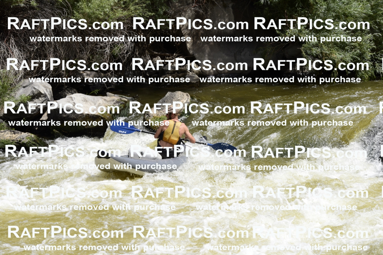 000603-July-1_Big-River_RAFT-Pics_Racecourse-AM_LA_Funyaks_LES5995