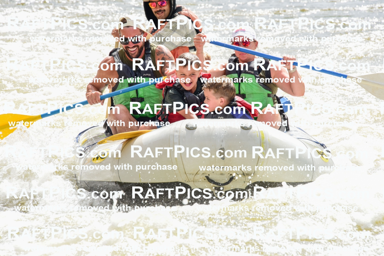 005840_RaftPics_July1_Big-River_Racecourse_PM_LA__LES6445