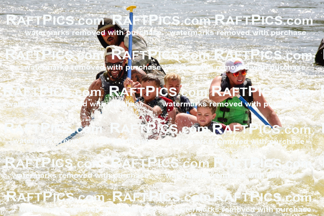 005857_RaftPics_July1_Big-River_Racecourse_PM_LA__LES6462