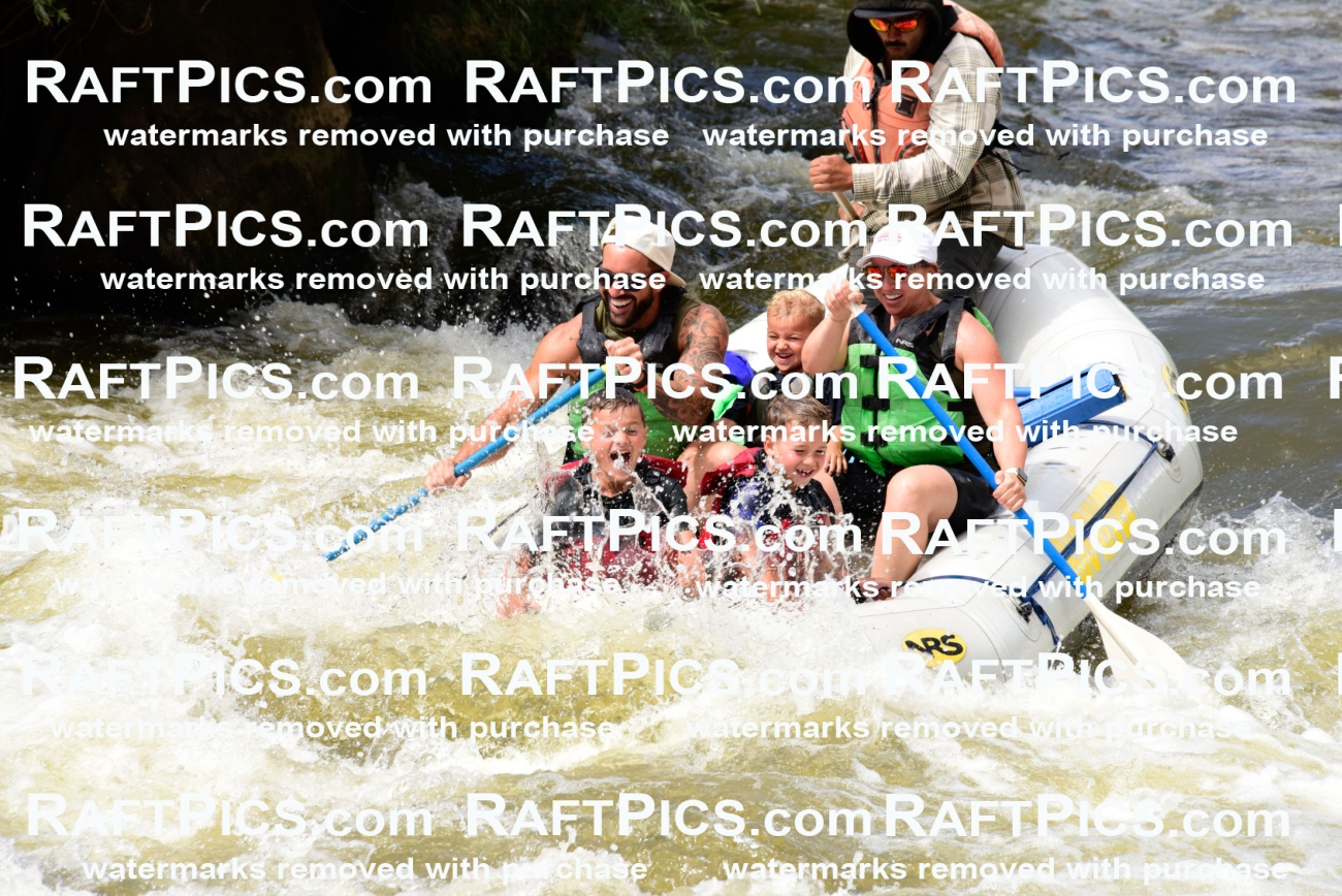 005768_RaftPics_July1_Big-River_Racecourse_PM_LA__LES6315