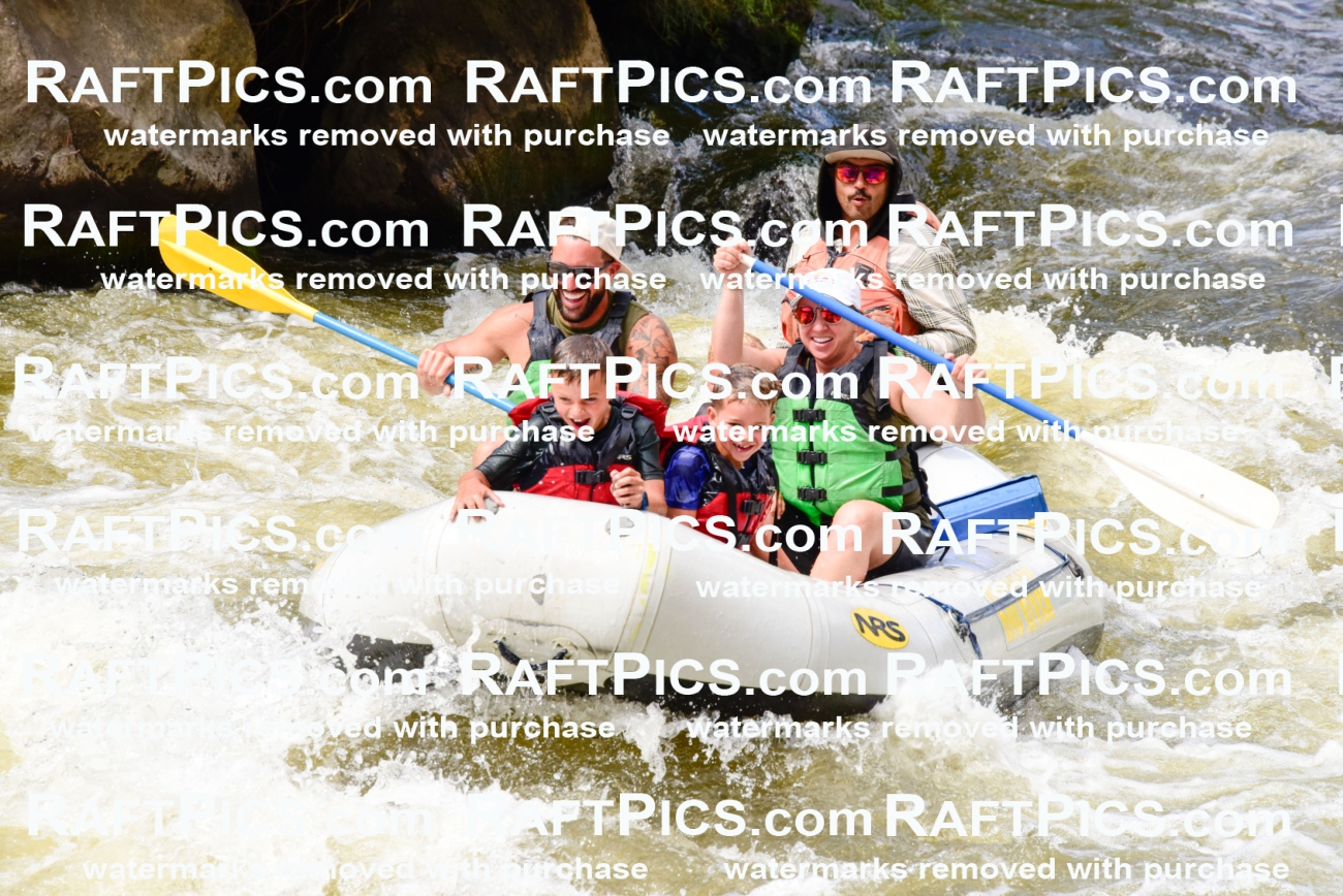 005771_RaftPics_July1_Big-River_Racecourse_PM_LA__LES6318