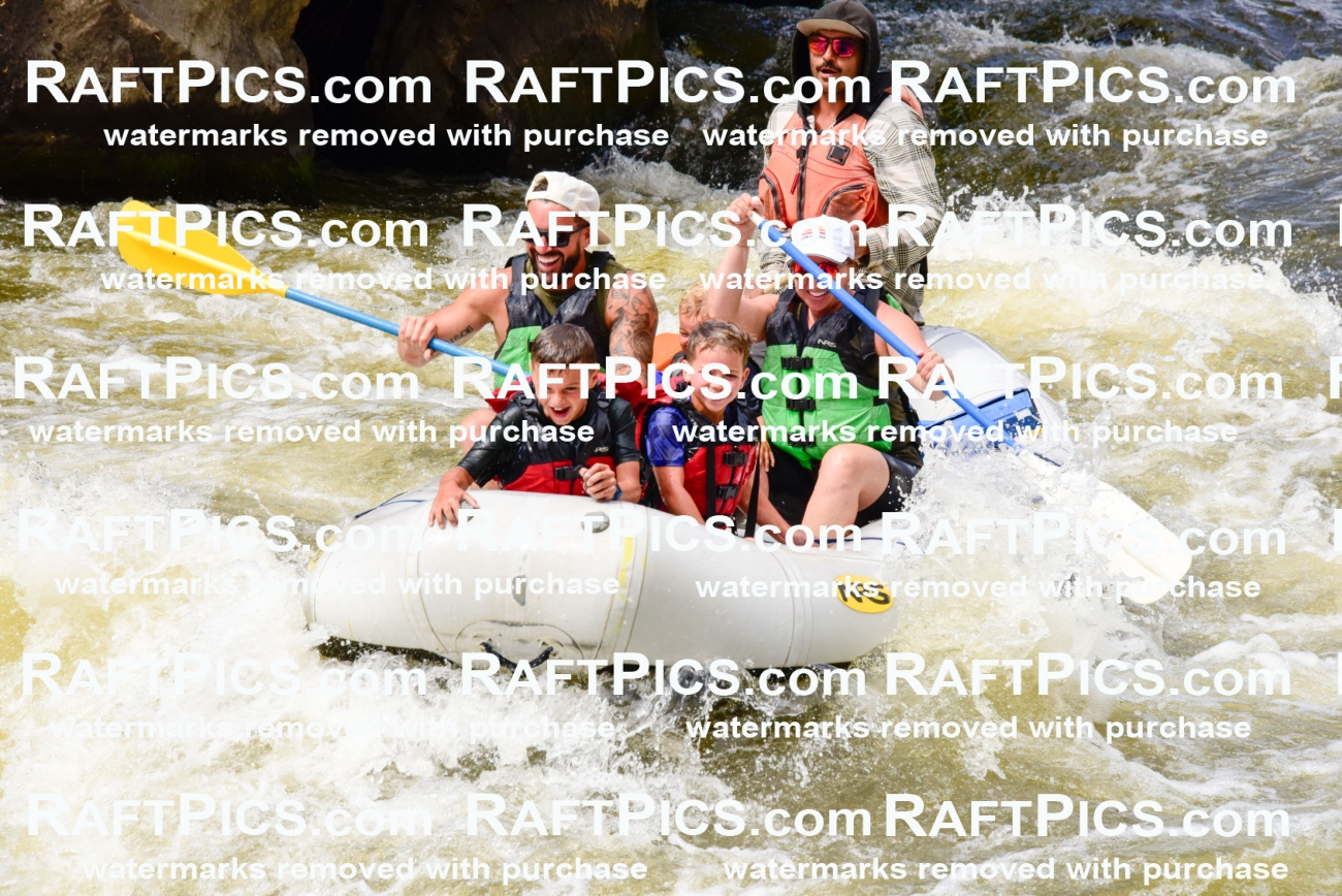 005772_RaftPics_July1_Big-River_Racecourse_PM_LA__LES6319