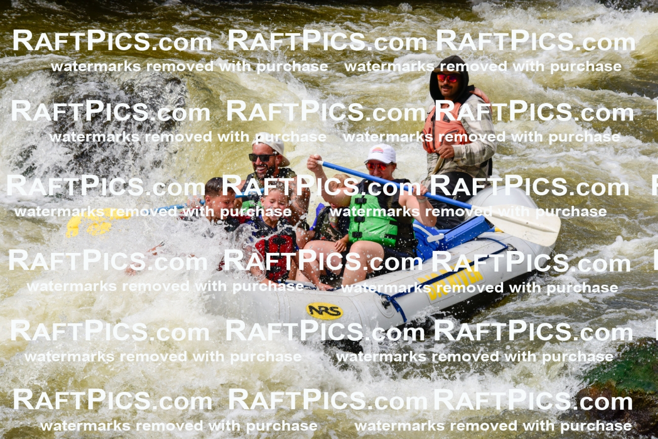 005777_RaftPics_July1_Big-River_Racecourse_PM_LA__LES6324