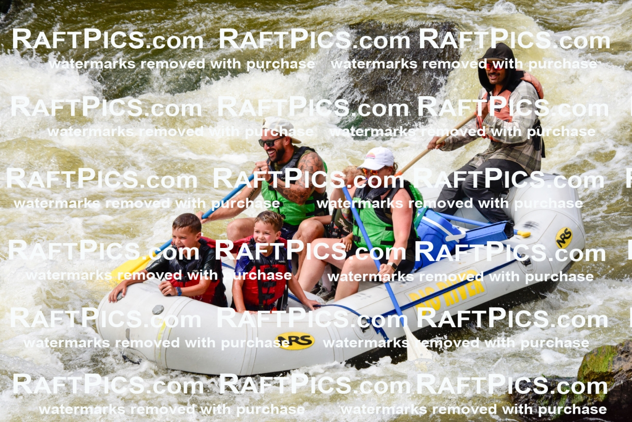 005781_RaftPics_July1_Big-River_Racecourse_PM_LA__LES6328