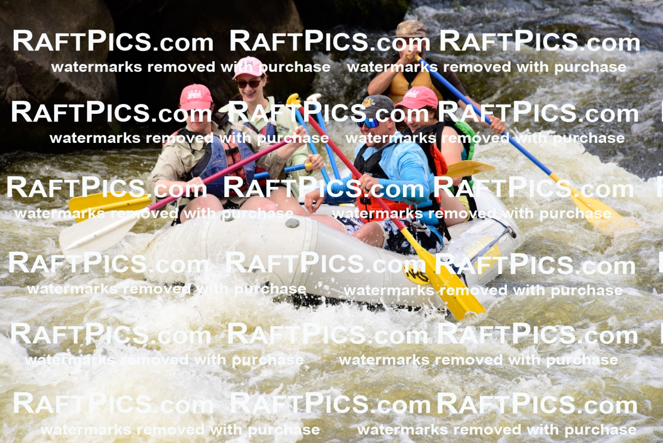 005921_RaftPics_July1_Big-River_Racecourse_PM_LA_Seth_LES6213