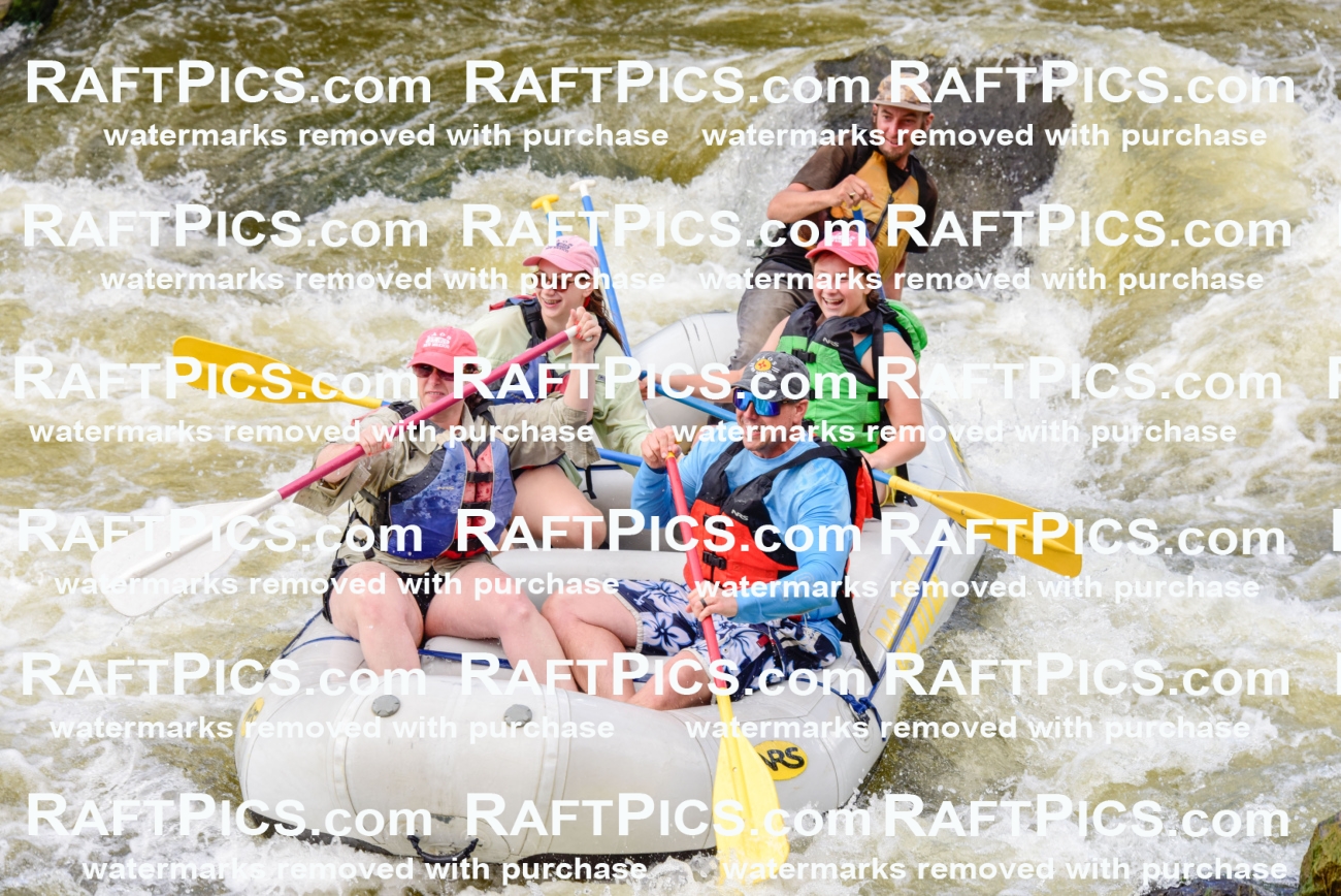 005931_RaftPics_July1_Big-River_Racecourse_PM_LA_Seth_LES6223