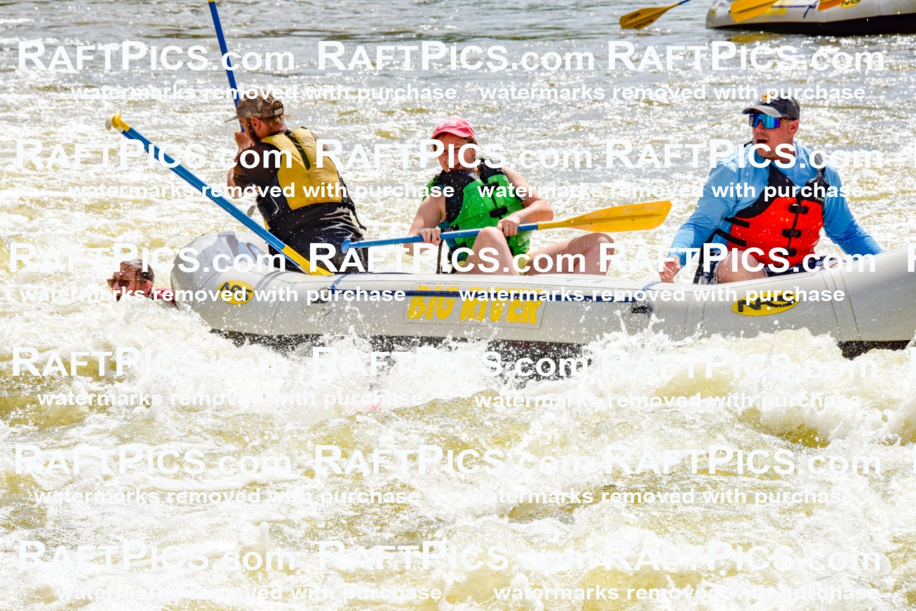 005961_RaftPics_July1_Big-River_Racecourse_PM_LA_Seth_LES6402