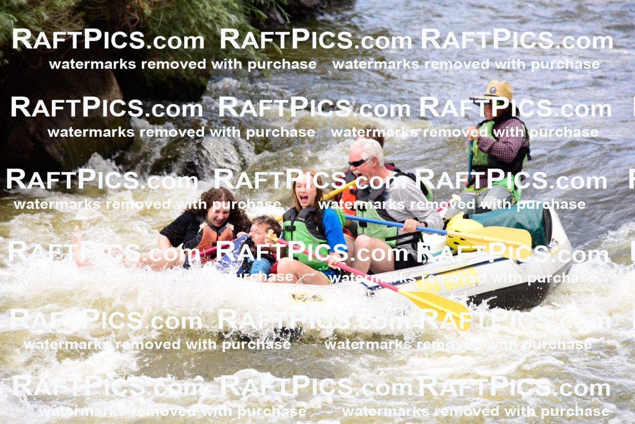 005991_RaftPics_July1_Big-River_Racecourse_PM_LA_Paris_LES6153