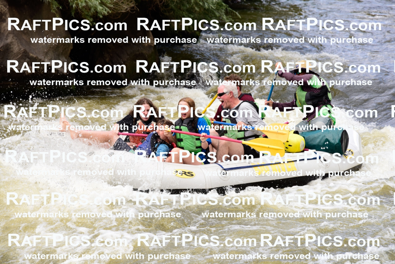 005993_RaftPics_July1_Big-River_Racecourse_PM_LA_Paris_LES6155