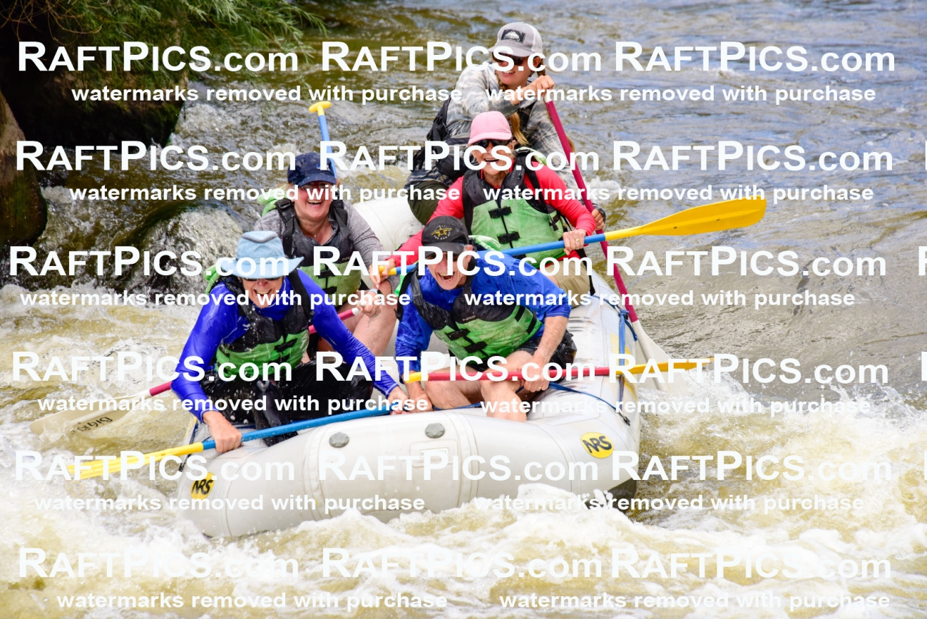 006485_RaftPics_July2_Big-River_Racecourse_PM_LA_Mags_LES6976