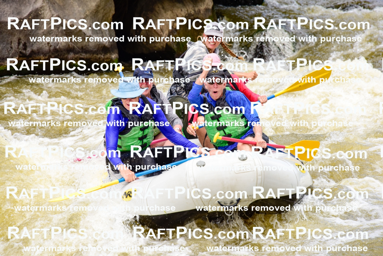 006490_RaftPics_July2_Big-River_Racecourse_PM_LA_Mags_LES6981