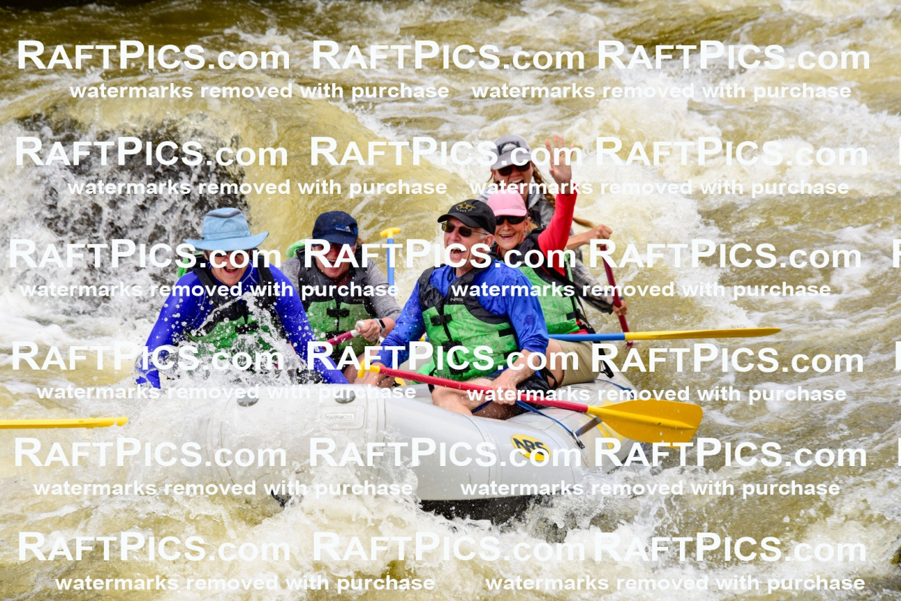 006494_RaftPics_July2_Big-River_Racecourse_PM_LA_Mags_LES6985