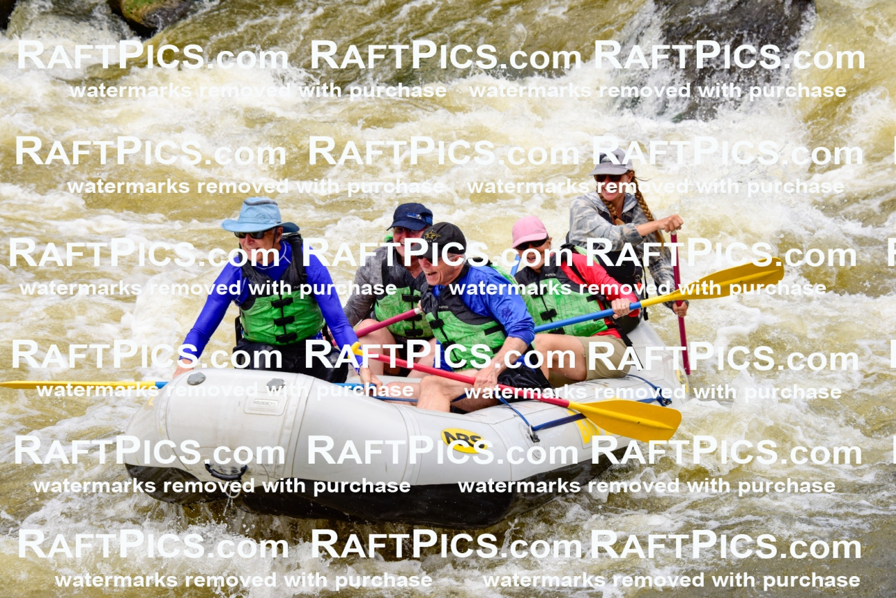 006500_RaftPics_July2_Big-River_Racecourse_PM_LA_Mags_LES6991