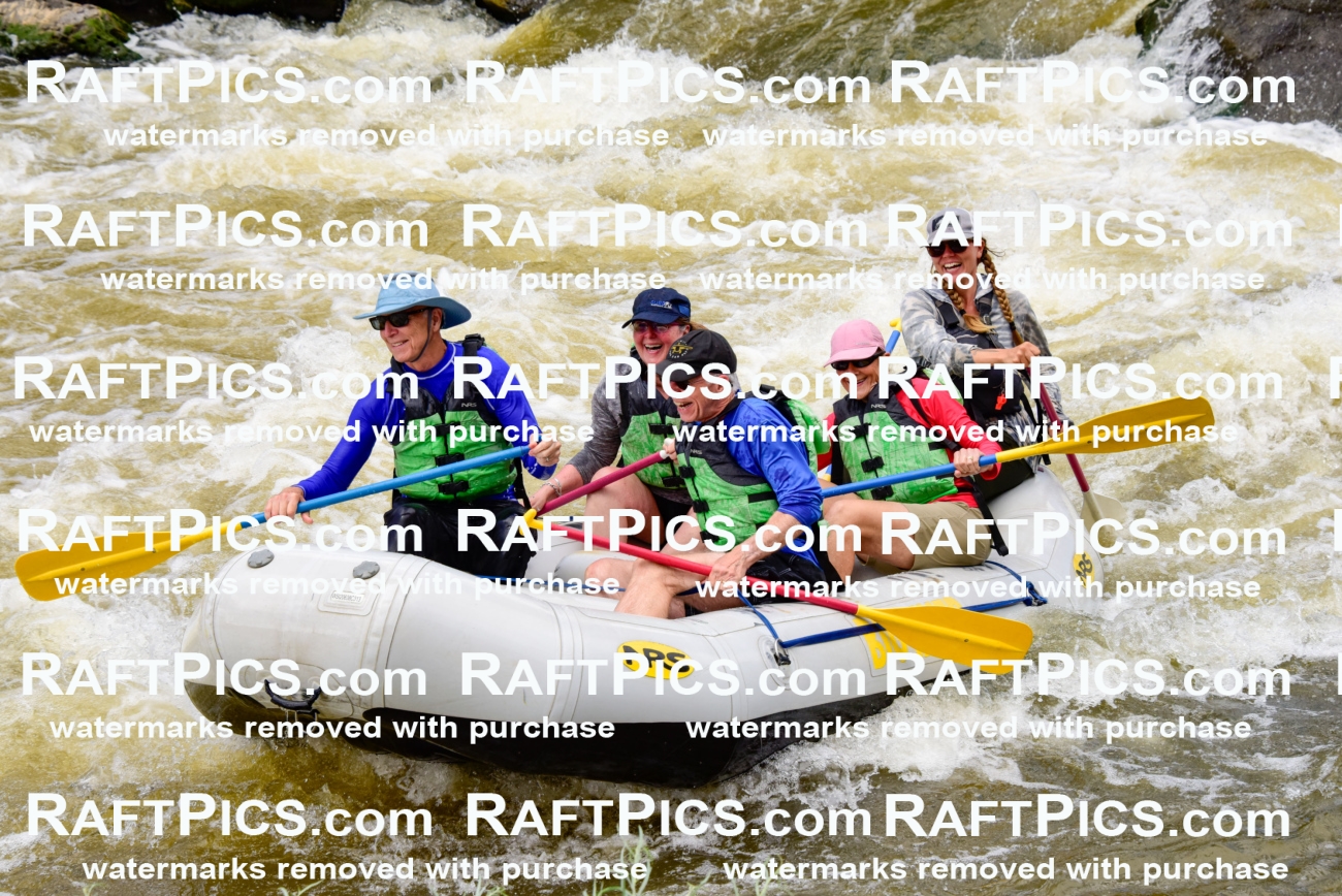 006501_RaftPics_July2_Big-River_Racecourse_PM_LA_Mags_LES6992