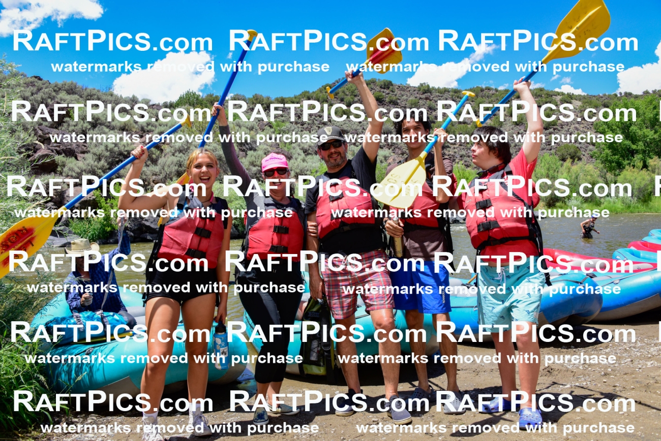 006752_RaftPics_July2_LosRios_Racecourse_PM_LA_LES6820