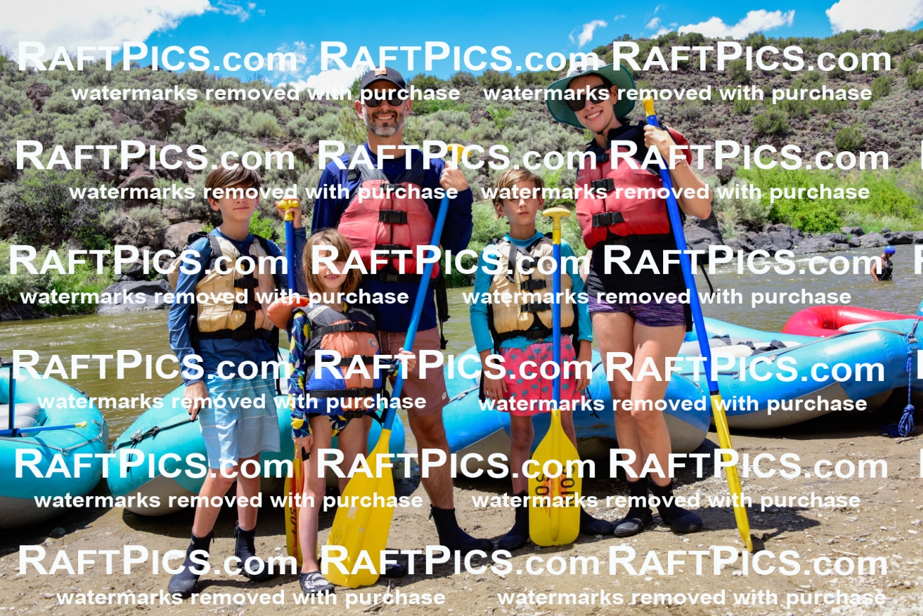 006757_RaftPics_July2_LosRios_Racecourse_PM_LA_LES6816