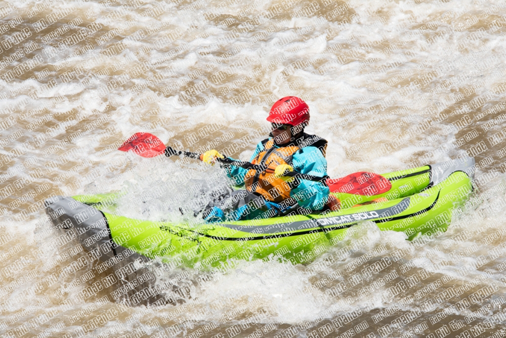 000492_May6_kayaks_RC_PM_LA_DSC0801