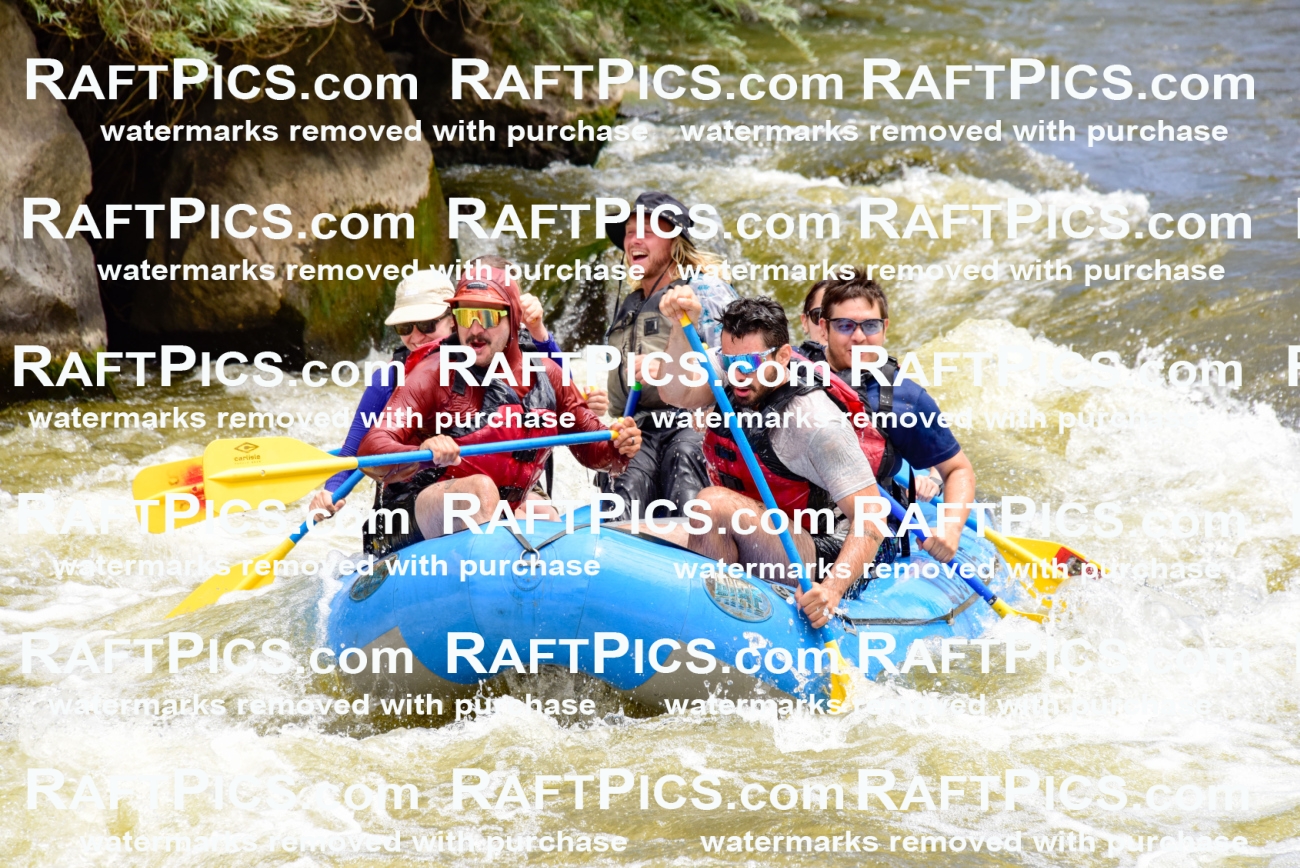 006891_RaftPics_July2_LosRios_Racecourse_PM_LA-Zack_LES7364