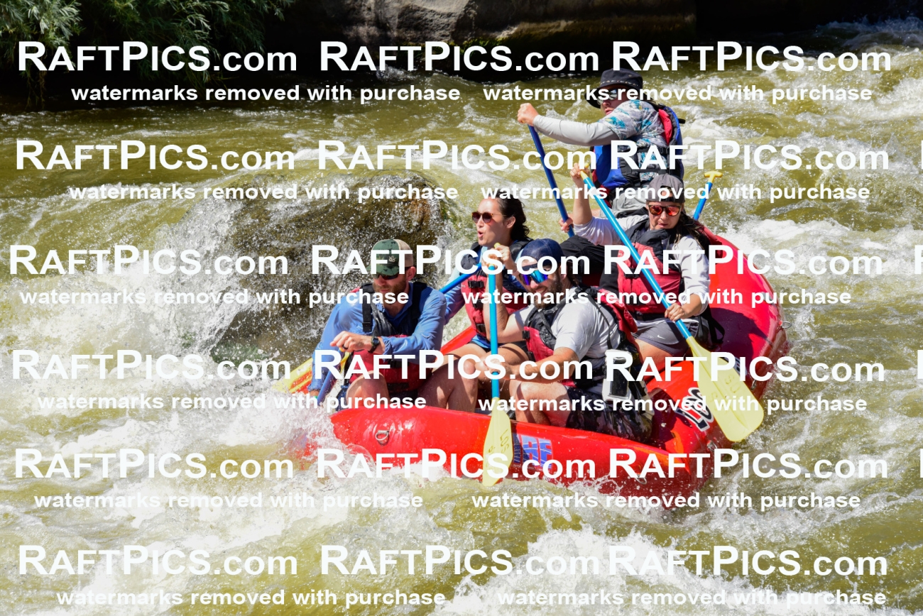 007035_RaftPics_July3_LosRios_Racecourse_PM_LA-Wade_LES7617