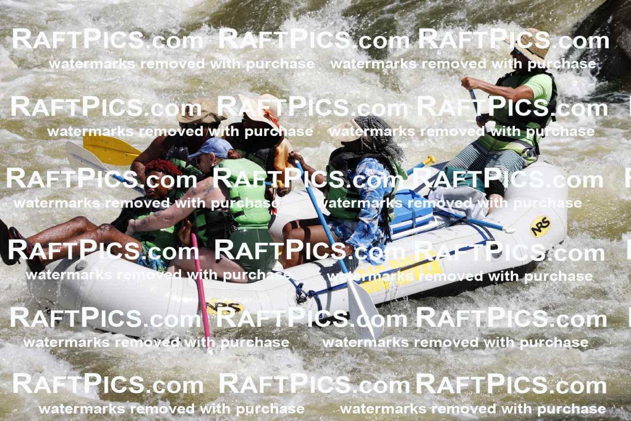 July_6_BigRiver_Racecourse_AM_Paris_TC_012610