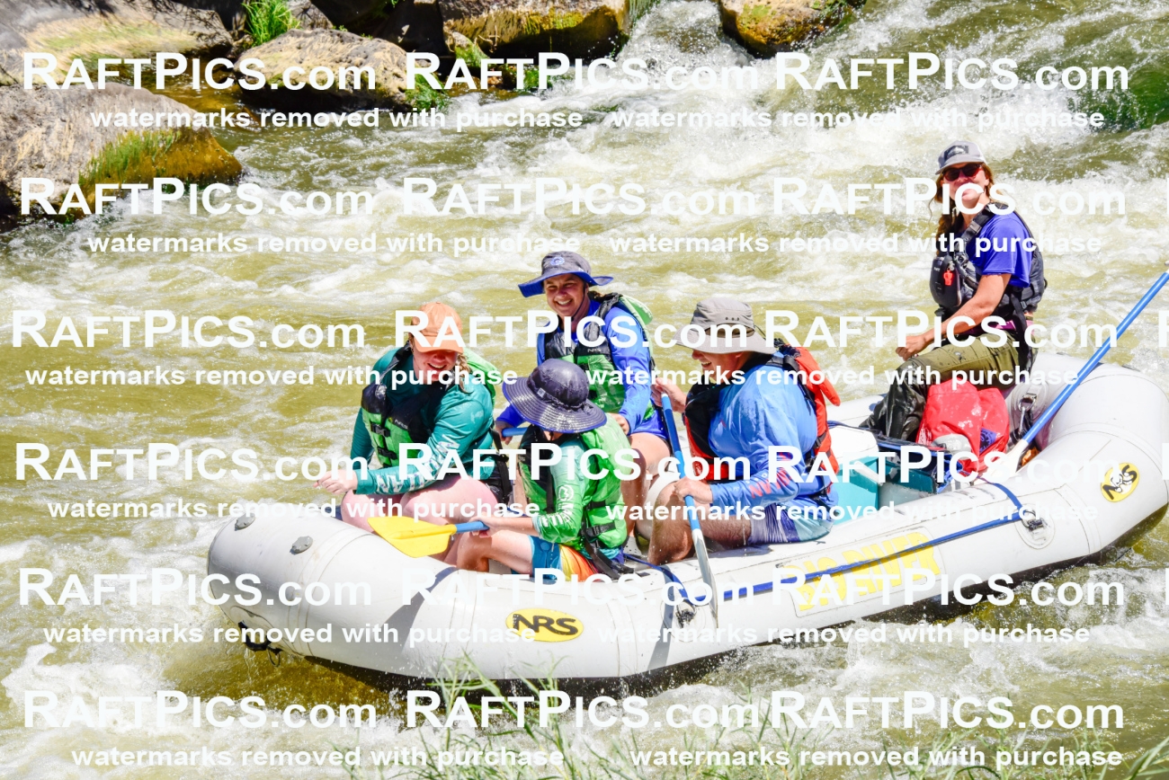 001406-July-9_BIG-RIVER_RAFT-Pics_Racecourse-AM_LA_MAGS_LES7839