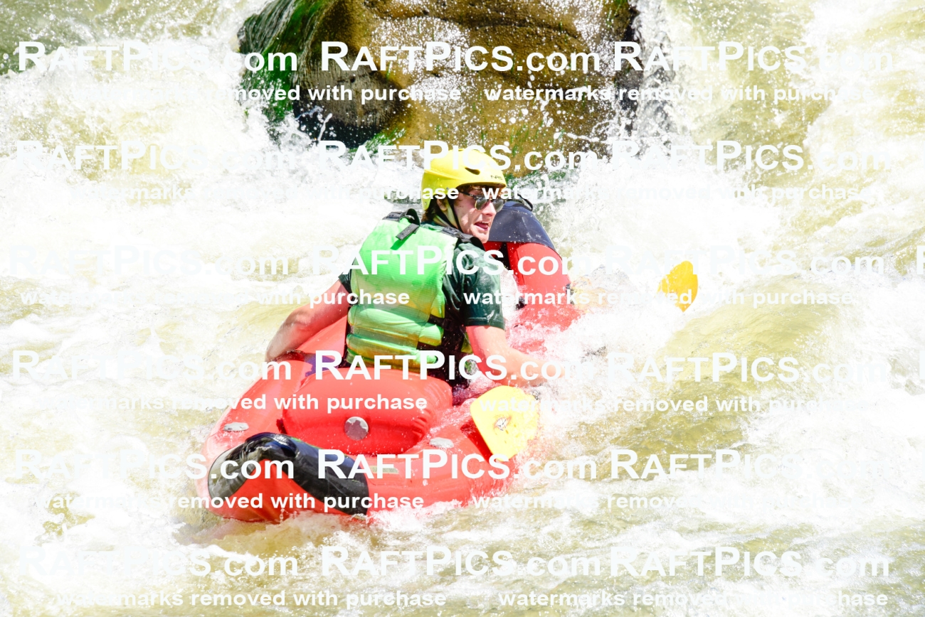 001351-July-9_BIG-RIVER_RAFT-Pics_Racecourse-AM_LA_FUNYAKS_LES7784