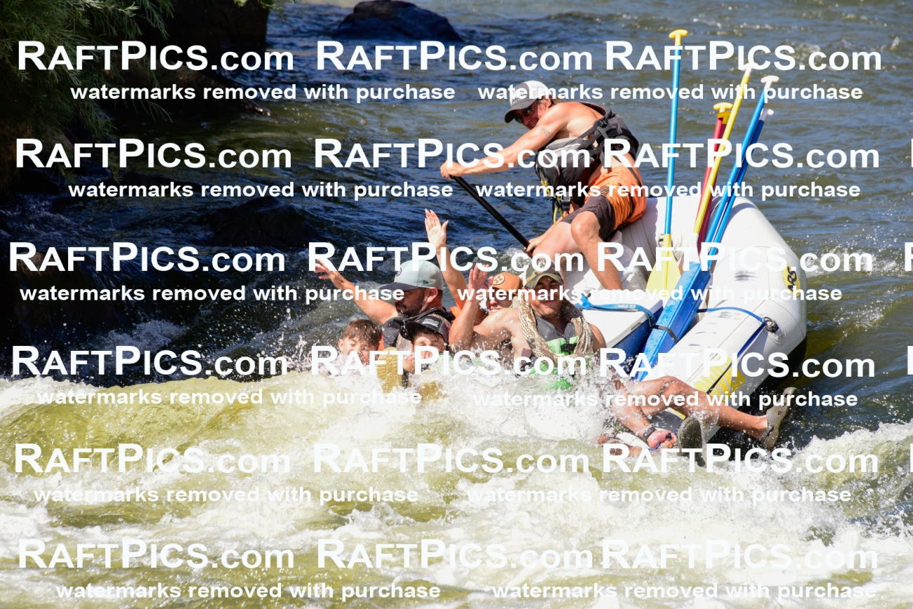 001606_July-9_BIG-RIVER_RAFT-Pics_Racecourse-AM_LA_Jessie__LES8148