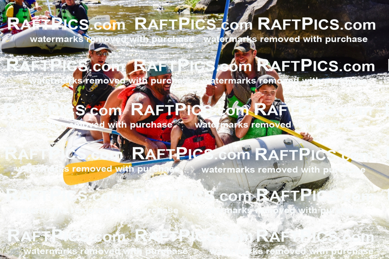 001666_July-9_BIG-RIVER_RAFT-Pics_Racecourse-AM_LA_Jessie__LES8312