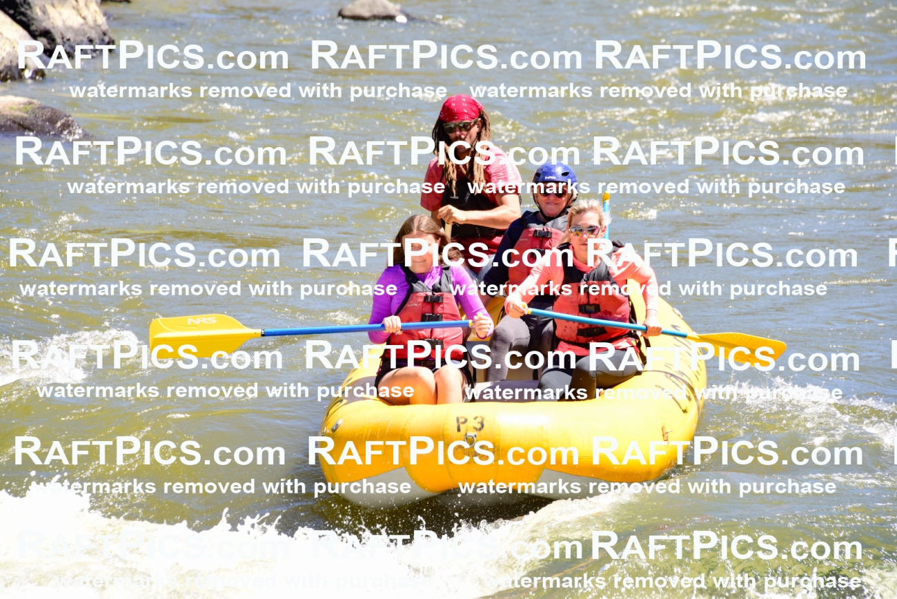 001528-July-9_LOS-RIOS_RAFT-Pics_Racecourse-AM_LA_EMILY-RACHEL_LES7890