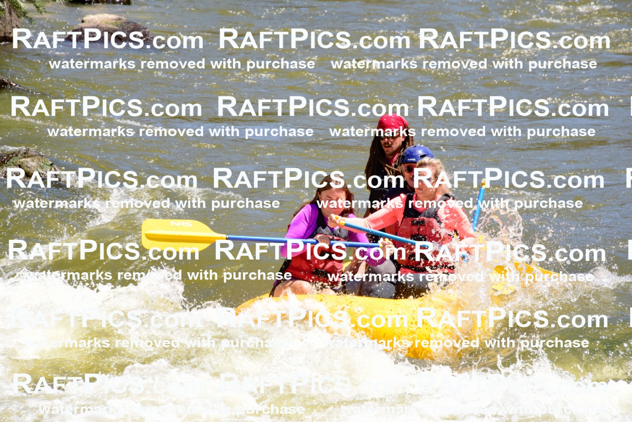 001530-July-9_LOS-RIOS_RAFT-Pics_Racecourse-AM_LA_EMILY-RACHEL_LES7892