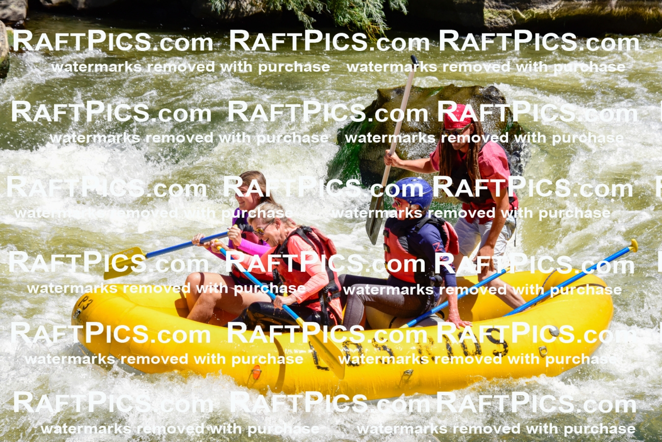 001547-July-9_LOS-RIOS_RAFT-Pics_Racecourse-AM_LA_EMILY-RACHEL_LES7909