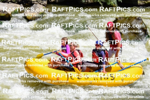 001548-July-9_LOS-RIOS_RAFT-Pics_Racecourse-AM_LA_EMILY-RACHEL_LES7910