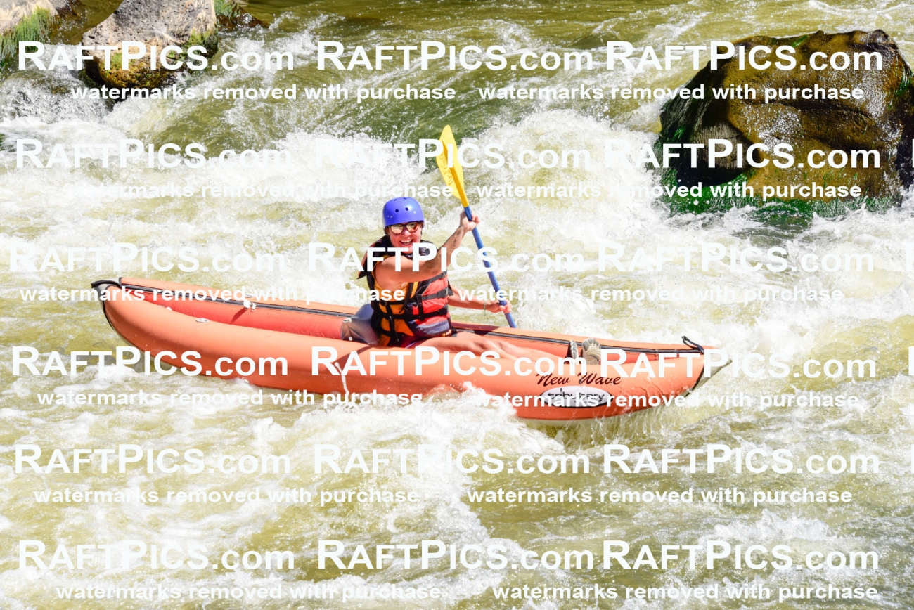 001519-July-9_NEW-WAVE_RAFT-Pics_Racecourse-AM_LA_FUNYAKS-ELIAS_LES7715